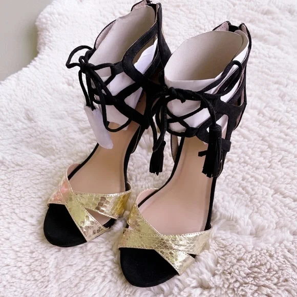 Bebe Heels SIZE 7 - Picture 2 of 15